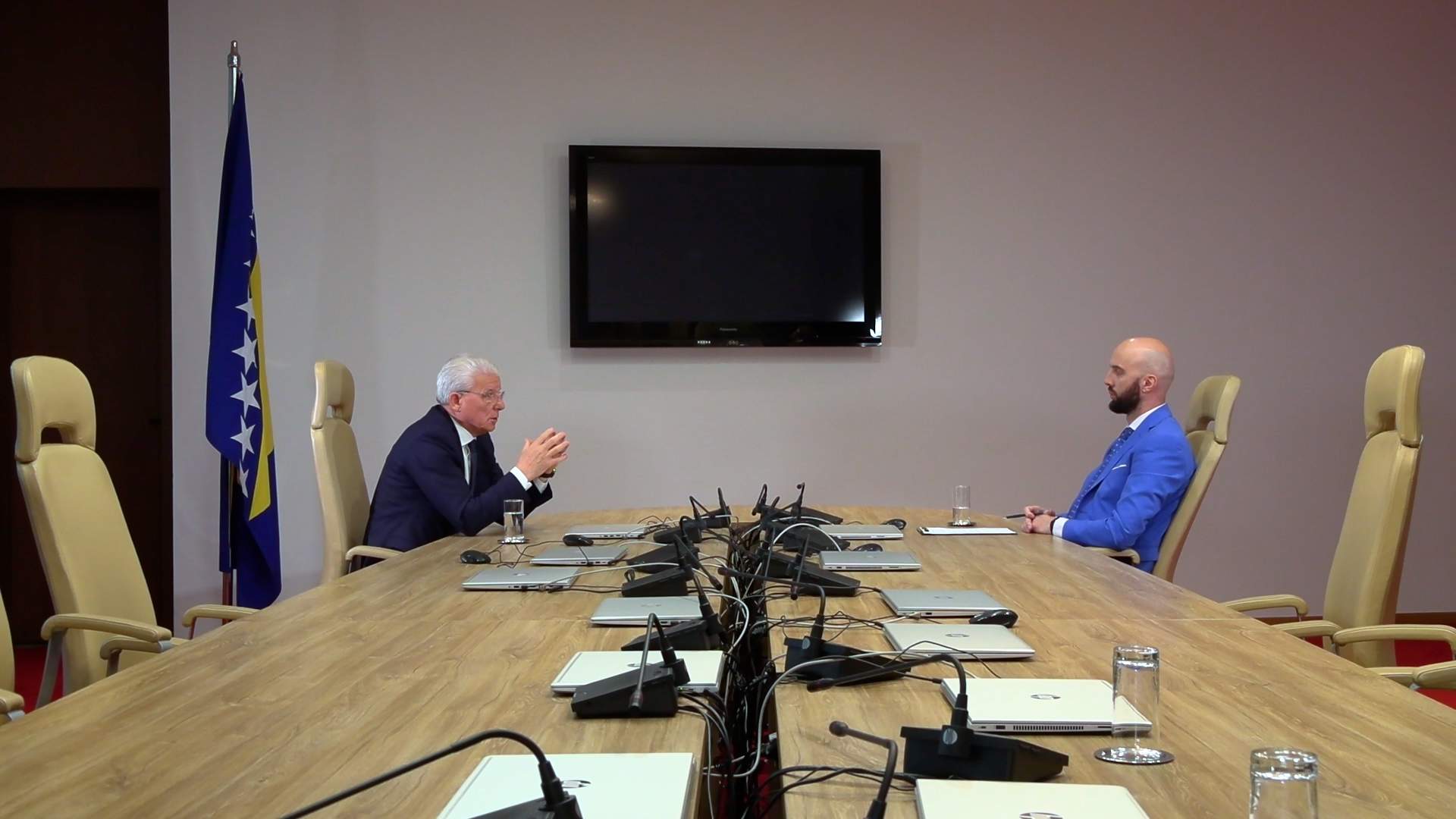 ŠEFIK 3.jpg - Šefik Džaferović: SDA ne planira ulazak u vlast u ovom mandatu, ali će biti spremna preuzeti odgovornost nakon izbora 2026.